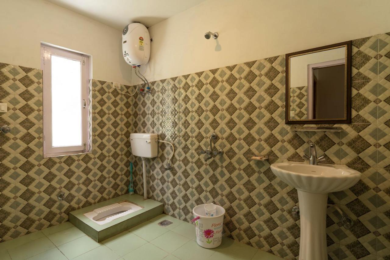 Zostel Homes Rashil Tandi Ngoại thất bức ảnh
